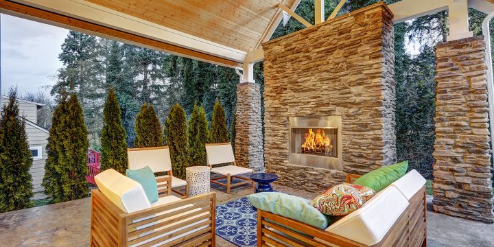 Why Suburban Homeowners Opt for Teak Outdoor Furniture