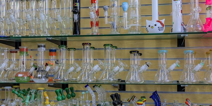 What Are Glass Pipes?